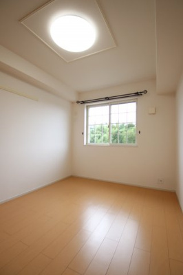 【寝室】 | カーサ・フローレス