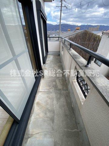 稲葉1丁目中古戸建のバルコニー|バルコニーは2面あります！