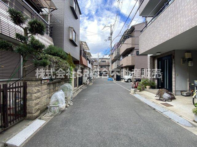 稲葉1丁目中古戸建の前面道路含む現地写真|前面道路含む現地写真です
