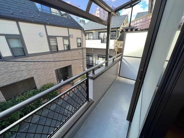 メゾントキワのバルコニー