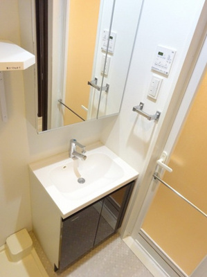 【独立洗面台】 | ＧＥＮＯＶＩＡ本羽田ｓｋｙｇａｒｄｅｎ