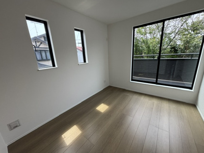 【洋室】 | 神戸市西区南別府4丁目　新築戸建B号棟　仲介手数料無料！ | 洋室です