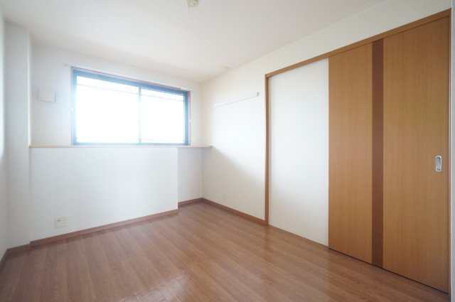 パレスコートの洋室|諸条件、交渉などお任せ下さい！