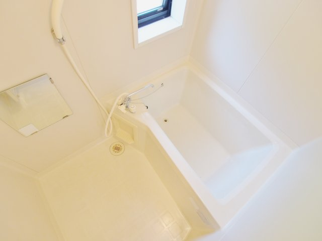 安芸郡海田町畝１丁目のアパートの浴室