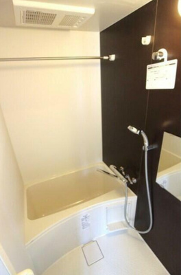 【浴室】 | プリエール井荻 | 浴室乾燥機付きバス。