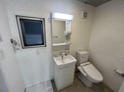 【トイレ】 | プリエール井荻 | 温水洗浄便座。