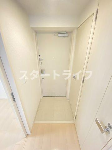 大阪市東淀川区東中島２丁目の賃貸マンションの玄関