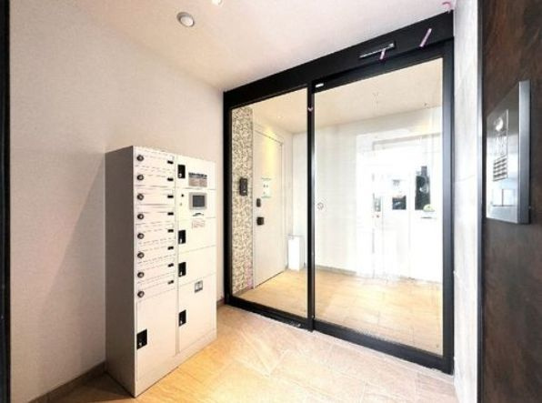 オーキッドのエントランス