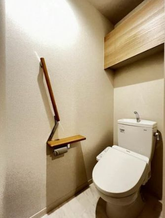 オーキッドのトイレ|別号室参考写真です。