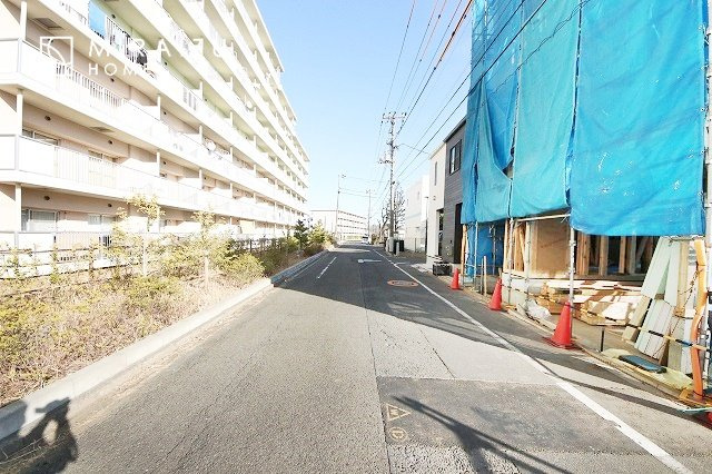 【周辺】 | プライバシー性と開放感を高める住環境。陽当たりの良い開かれたロケーションを活かし、心地よい暮らしをプランニング

