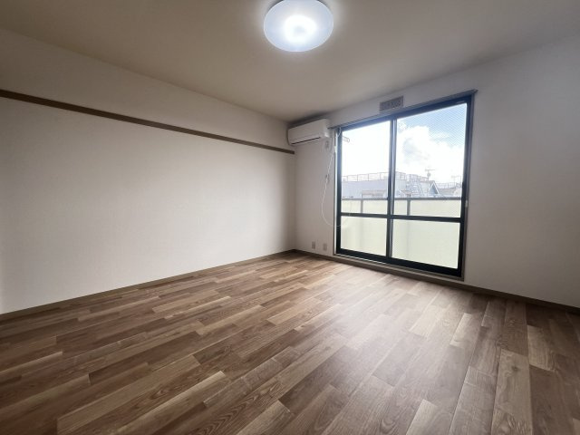 メゾンMINORIの居間・リビング