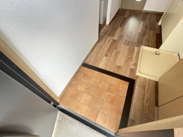 メゾンMINORIの玄関