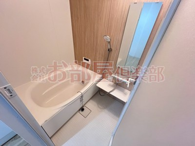 RENATUS VERITEの浴室