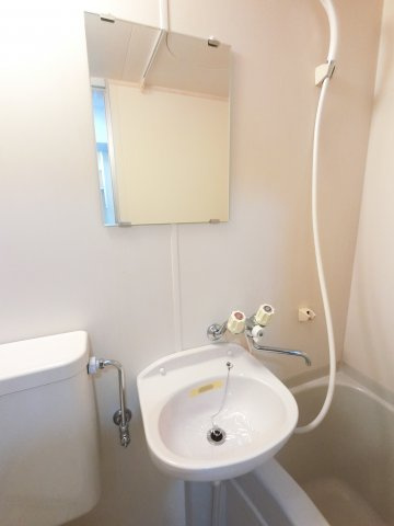 【洗面所】