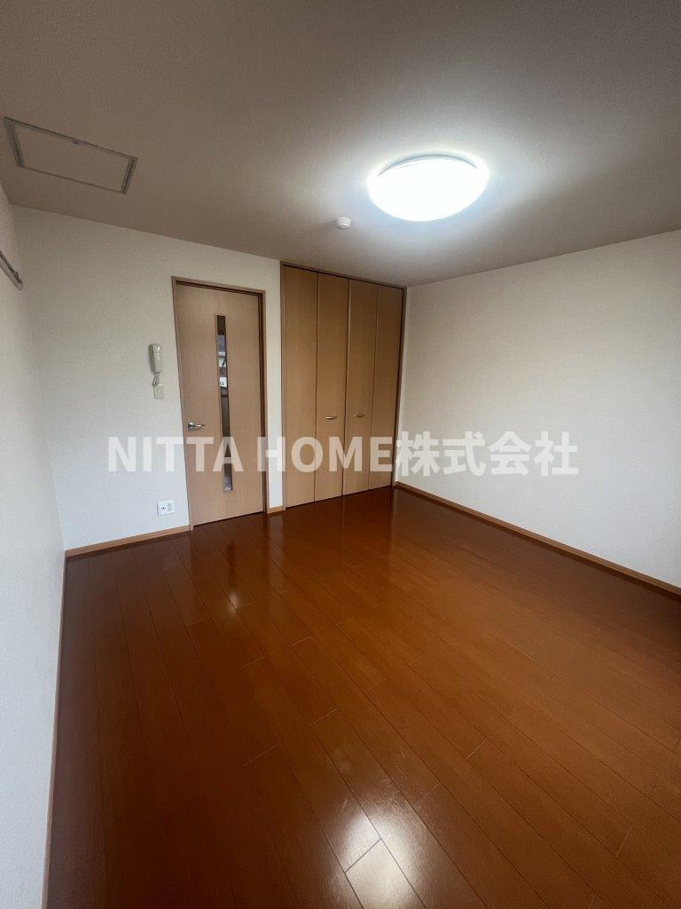 ＲＩＯ ＡＯＮＯⅠ号館 の洋室|お部屋はフローリングです♪