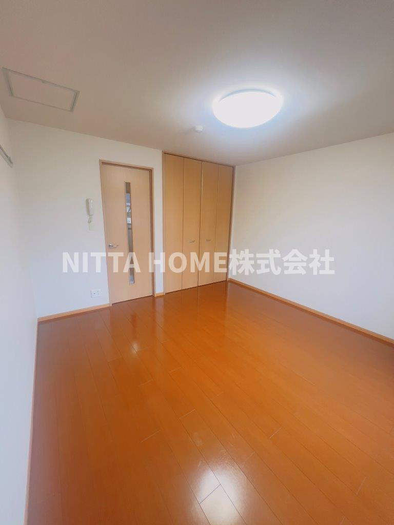 ＲＩＯ ＡＯＮＯⅠ号館 の寝室|照明器具付きも嬉しいですね♪