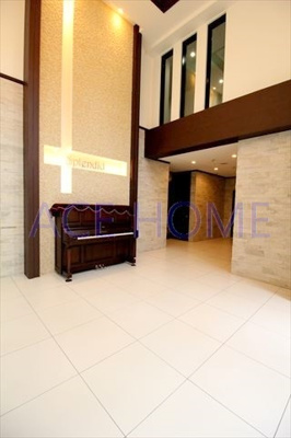 【ロビー】 | スプランディッド難波