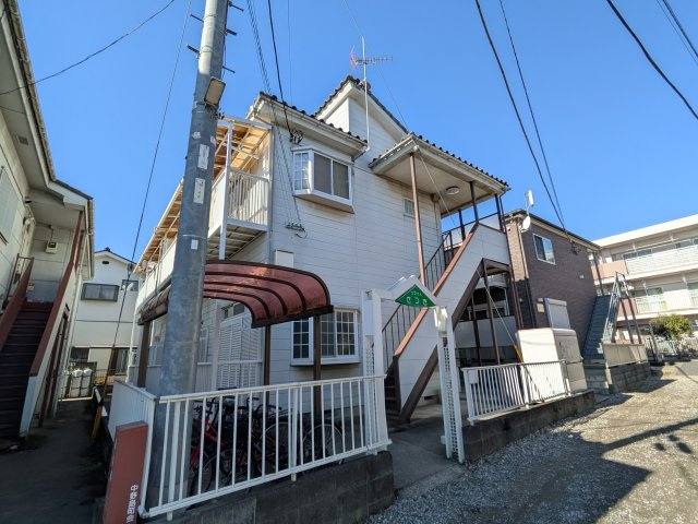 フラットさつきの外観