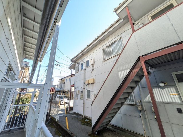 フラットさつきの外観