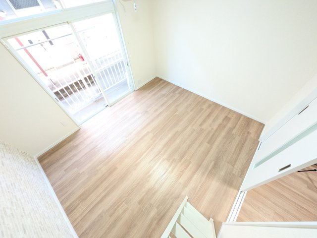 フラットさつきの居間・リビング