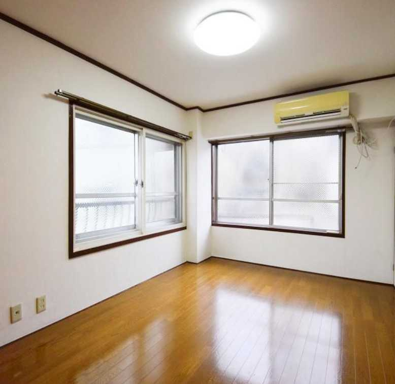 ドエル大橋　南向き　角部屋　ルームシェア相談の内装