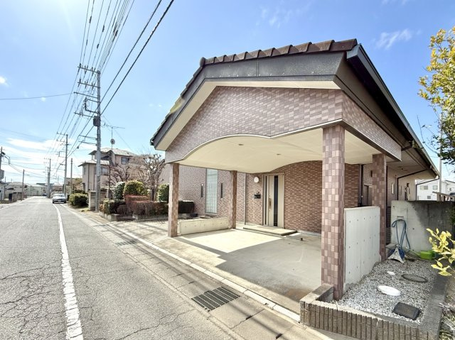【中古戸建】前橋市青柳町の外観|■外観｜特徴のある個性的な住まいと美しい街並み、そして住みやすい環境を、ぜひ現地でご覧になりませんか。お気軽にお問合せください(^^)  