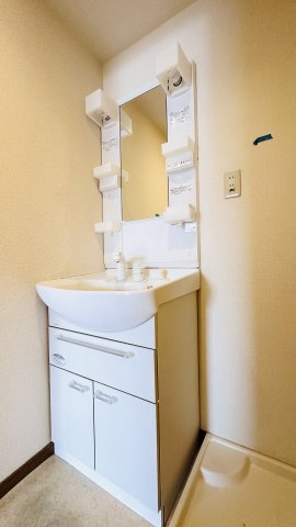 パセオ桜川の独立洗面台