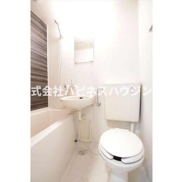 クレセントコート柏の浴室