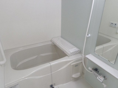 【浴室】 | ベル ルミエール湘南