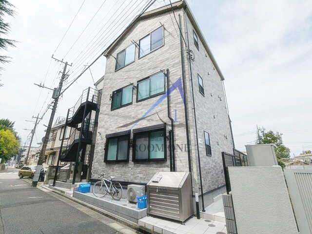 アザーレ・キュリオス三田Ｂ