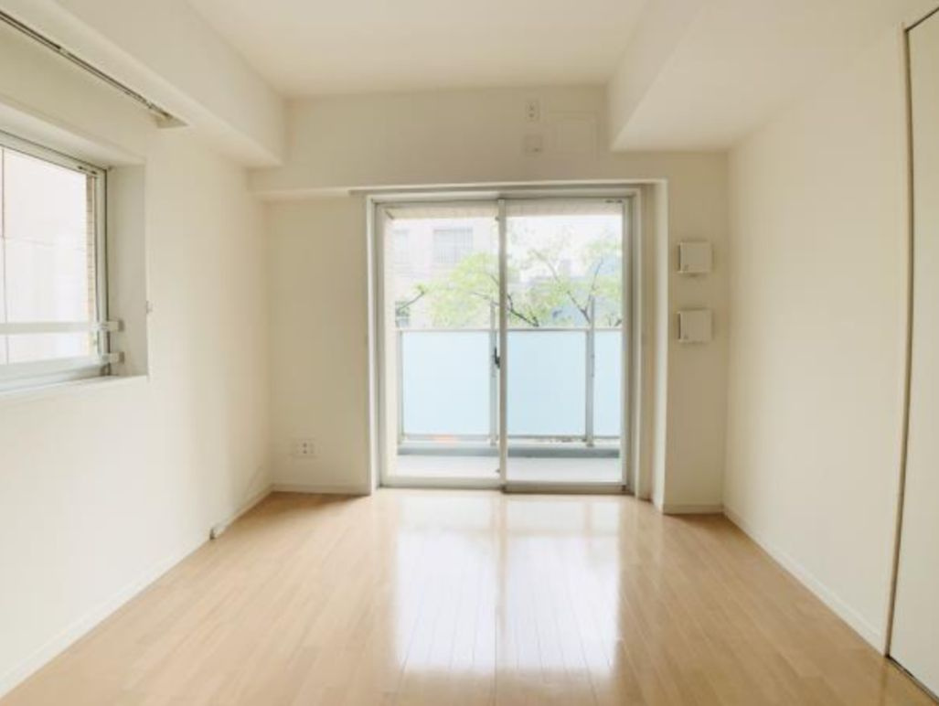 杉船ビル常盤の洋室