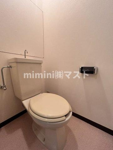 シャトー江之子島のトイレ|※別号室参考写真