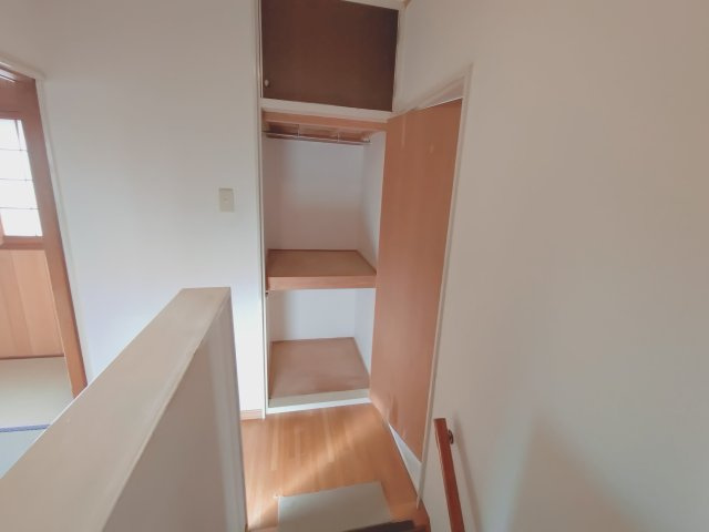 逢坂4丁目戸建の収納