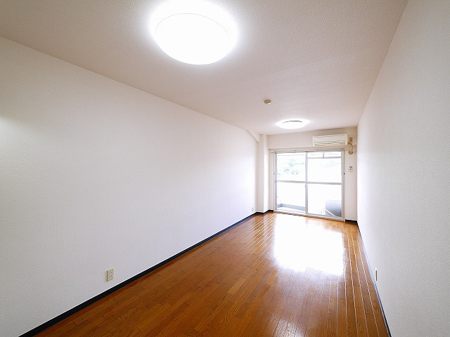 SSKビルの洋室|個人の部屋や寝室として使える洋室です