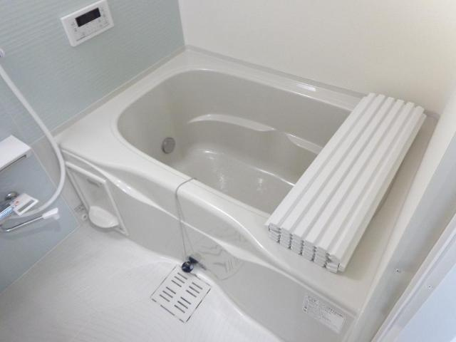 ラ・ヴィータの浴室|バス