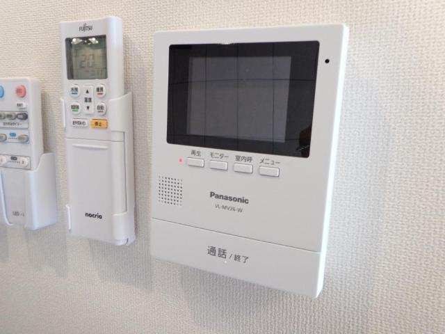 ラ・ヴィータのセキュリティ|カメラ付インターホン