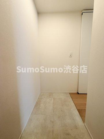 アトリオフラッツ自由が丘eastの玄関