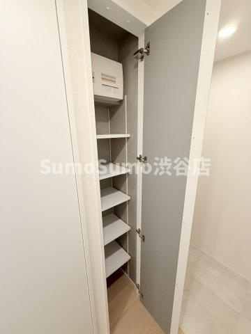 アトリオフラッツ自由が丘eastの収納