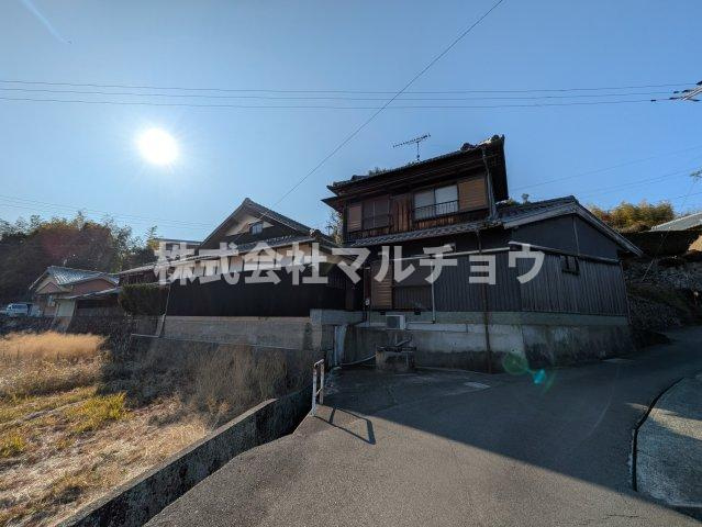 稲成戸建ての外観|おしゃれな外観です