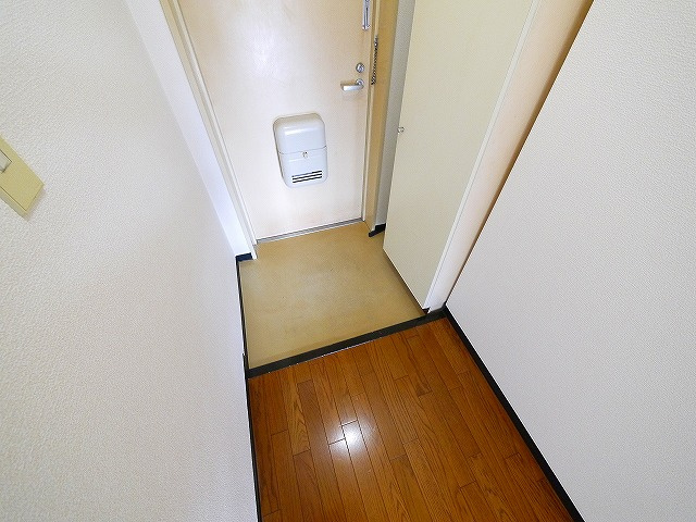 SSKビルの玄関|シンプルで使いやすい玄関です