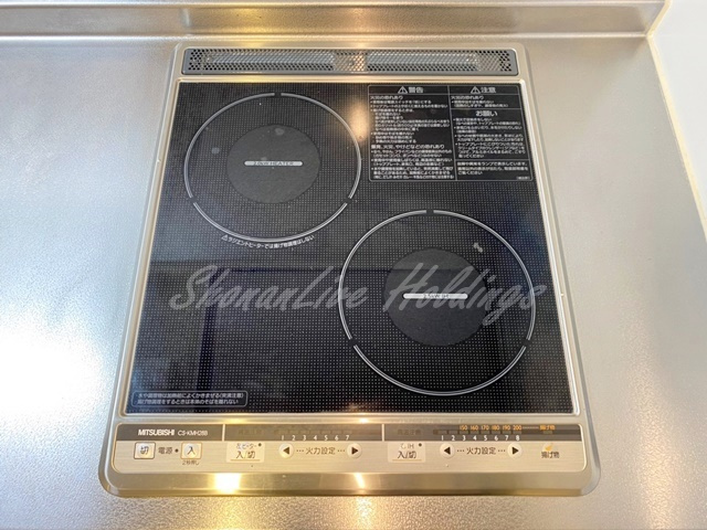 藤沢市円行のアパートのキッチン