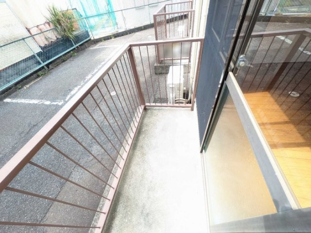 コーポ下賀茂のバルコニー