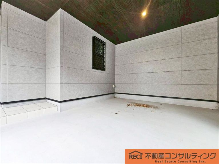 神戸市灘区青谷町3丁目　新築戸建の駐車場