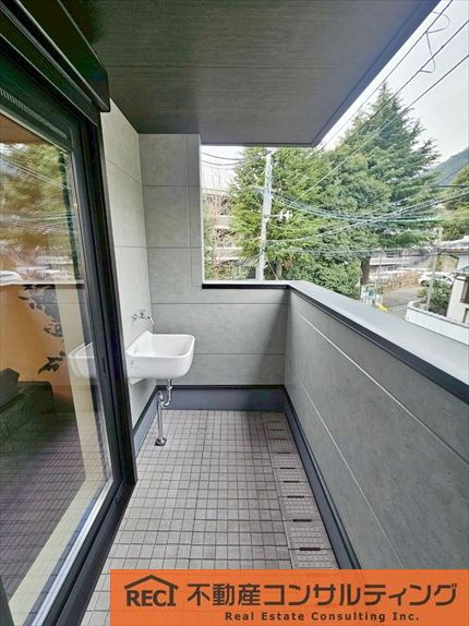 神戸市灘区青谷町3丁目　新築戸建のバルコニー