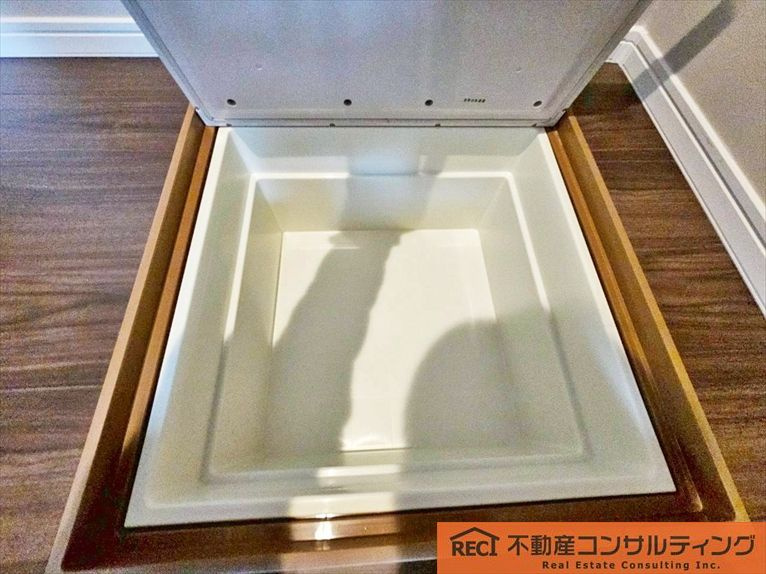 神戸市灘区青谷町3丁目　新築戸建の収納