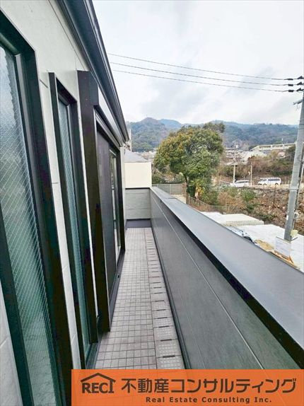 神戸市灘区青谷町3丁目　新築戸建のバルコニー