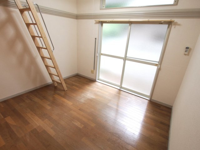 バリュージュ船越の居間・リビング