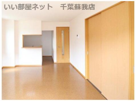 ＹＭＡ　Ⅰの居間・リビング|こちらの居間で趣味の時間をお楽しみください