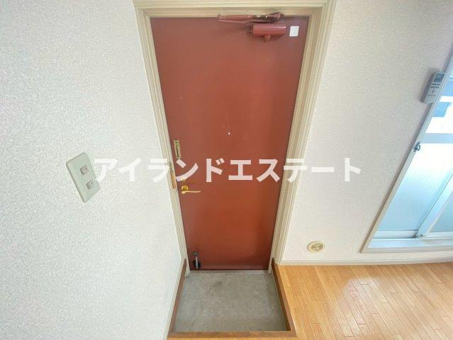 コスモハイツ後藤　女性限定　2面採光　学生おすすめ　の玄関|※別号室参考写真