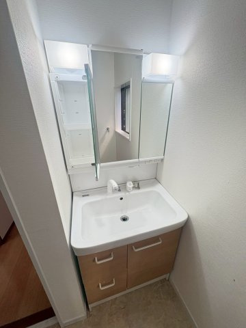 【独立洗面台】